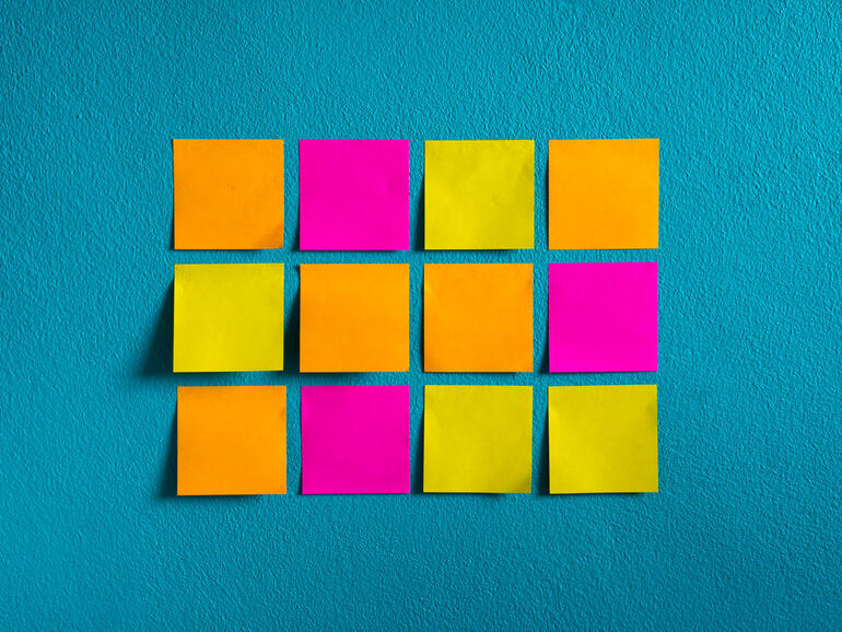 Cómo usar Sticky Notes de Microsoft en Windows 10, en la web y en su ...